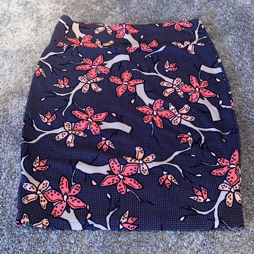 Floral bodycon skirt